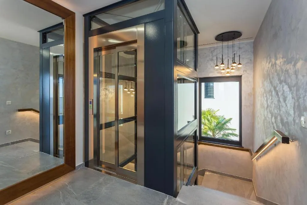 Vila Platinum Opatija 0*,