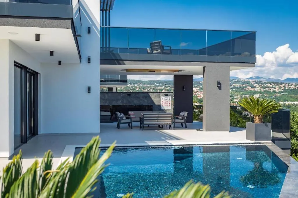 Platinum Villa Opatija 0*,